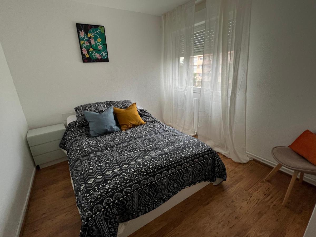 Mon Palmier Grand Appartement Parking Un-Sejour-A-Part Metz Luaran gambar