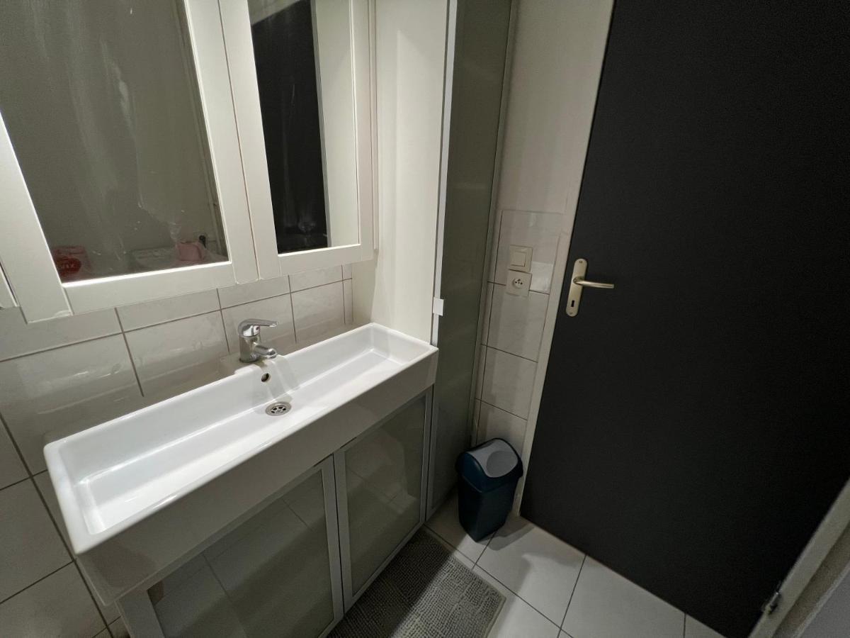 Mon Palmier Grand Appartement Parking Un-Sejour-A-Part Metz Luaran gambar