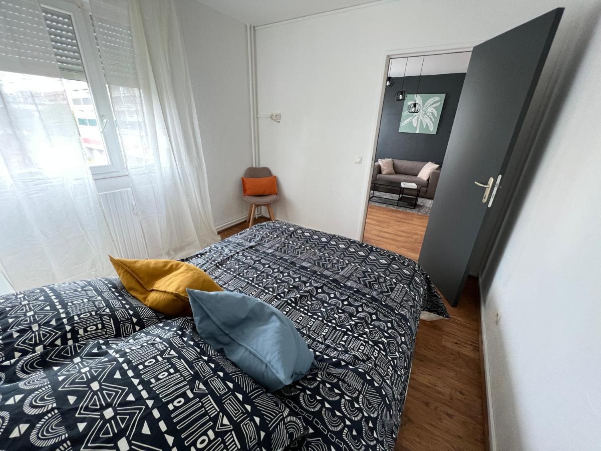 Mon Palmier Grand Appartement Parking Un-Sejour-A-Part Metz Luaran gambar